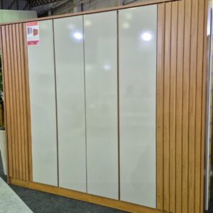 Roupeiro Barcelona Tcil