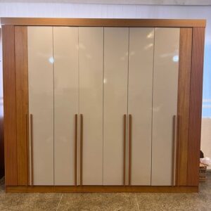 Roupeiro Daymond 8 Portas