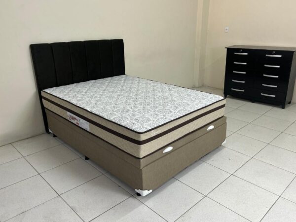Base Baú + Colchão Basic Molas Ensacadas Paropas Casal