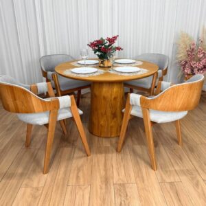 Mesa Paris 110 x 110 com 4 Cadeiras Pérola