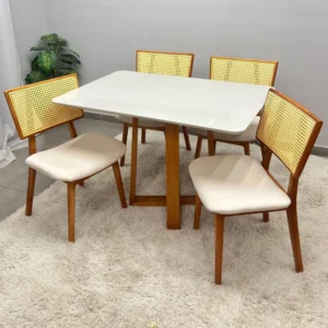 Mesa Bali 120 x 80 com 4 Cadeiras Livia