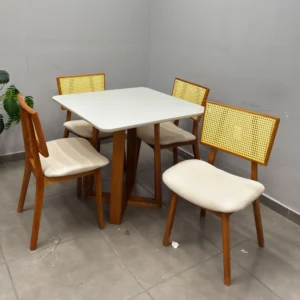 Mesa Bali 90 x 90 Com 4 Cadeiras Livia