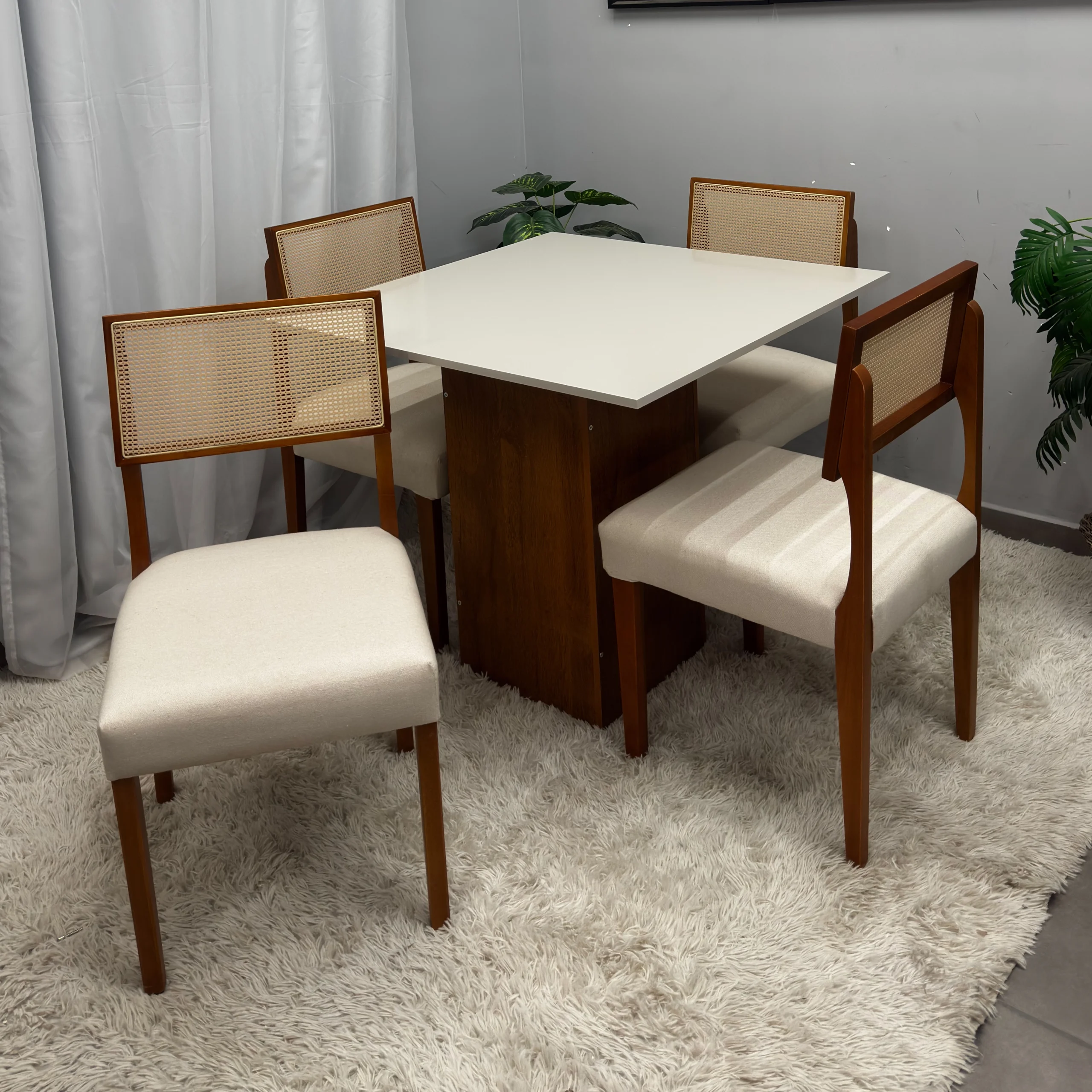 Mesa Dakota 90 x 90 ( Sem Vidro ) com 4 Cadeiras Grécia
