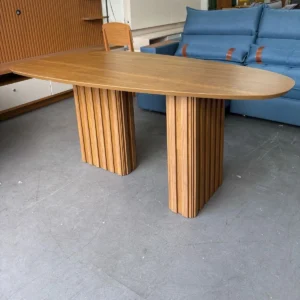 Mesa de Jantar Isis 200cm Orgânica Sem Vidro Leifer ( Cadeiras Vendidas Separadamente)