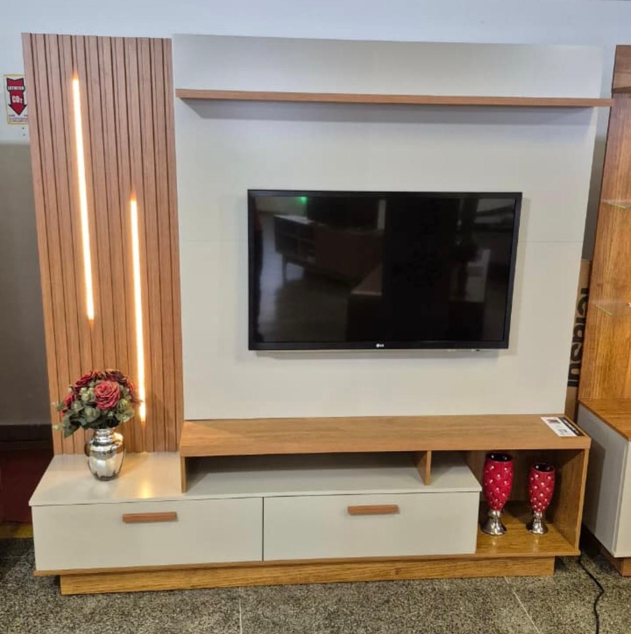 Home até 65″ Despertar Cinamomo/Off White – JCM MOVELARIA - Image 2