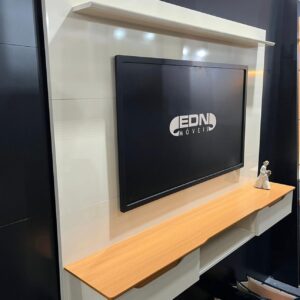 Painel até 65″ Studio Off White/Cedro – EDN MÓVEIS
